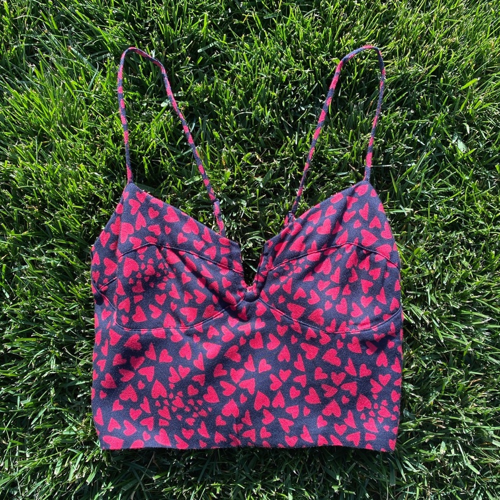 Heart Print Lace Back Tank